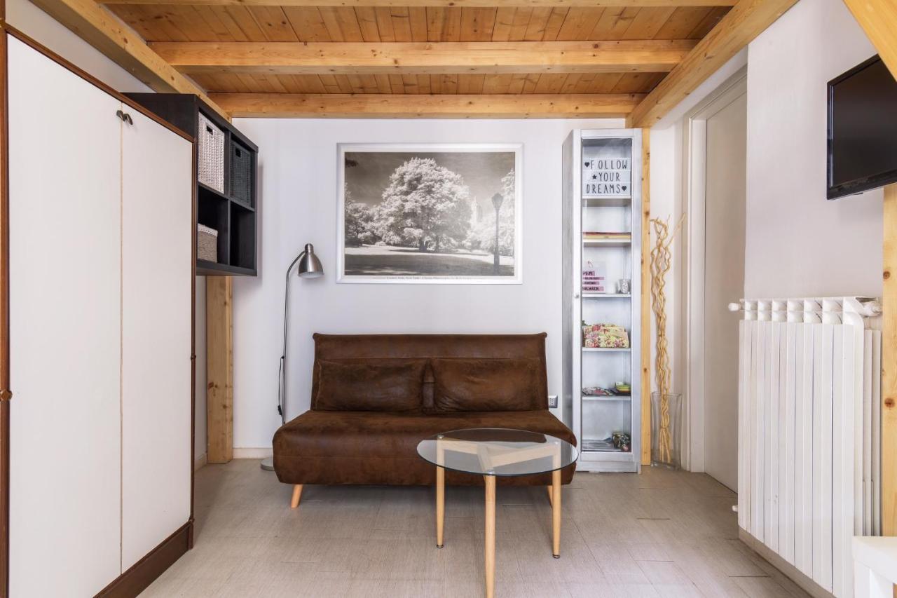 Charming Nest In The Heart Of Milano-Isola Lejlighed Eksteriør billede